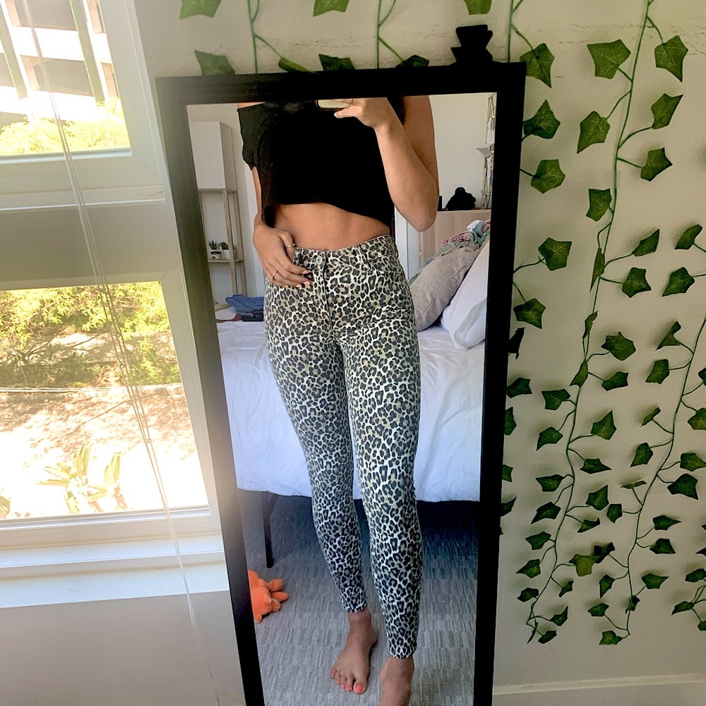 cutest cheetah print jeans